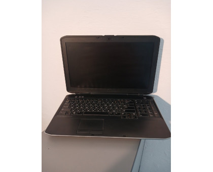 Dell Latitude E5530 15.6" HD i5-3340m/ 8Гб/ 240Gb