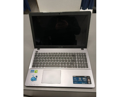 Asus X550V 15.6" HD Intel Core i3 3110m/6Gb/500Gb HDD/GF720m 2Gb