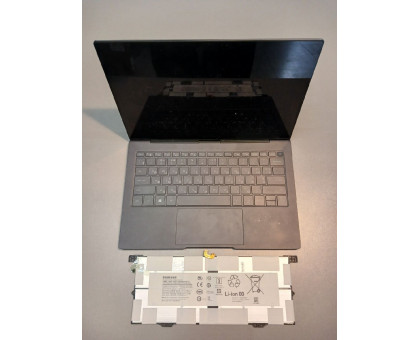 Корпус на деталі Samsung SM-W676V ціна договірна