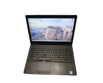 Dell Precision 3520 15.6" FHD Core i7-6820HQ/16Gb/ Nvidia Quadro M620 2Gb