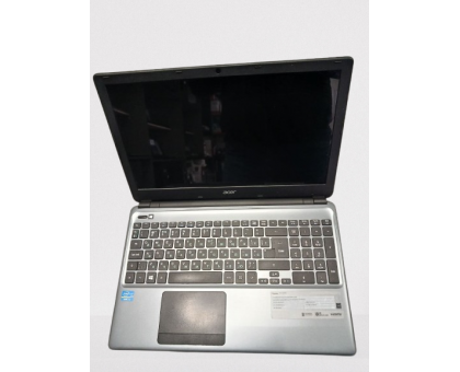 Acer Aspire E1-570 15.6" HD/ i3 3217u 1.8GHz/ 8gb/ 240Gb